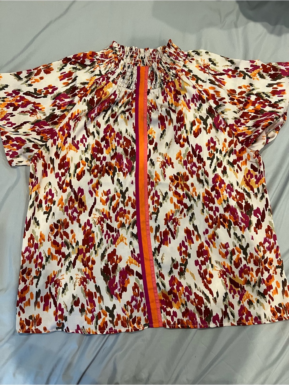 THML Smocked Neck Floral Print Short Sleeve Top in White/Magenta/Orange